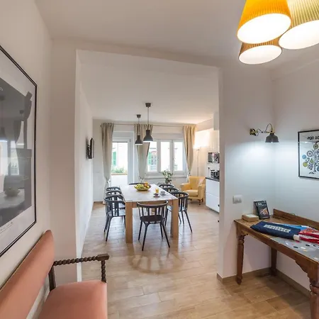 Cramu לינה וארוחת בוקר